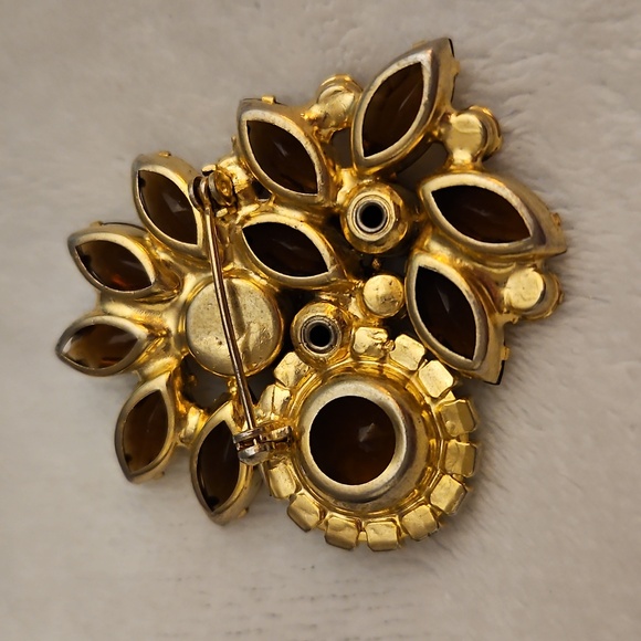 Vtg JULIANA Crystal Topaz Floral Aurora Borealis Brooch - Picture 5 of 6